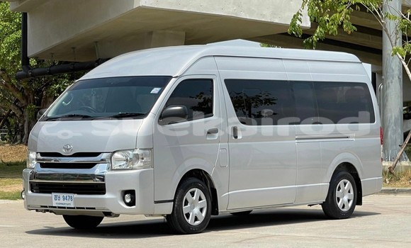 Buy Used Toyota Commuter Other Car in Bangkok in Bangkok