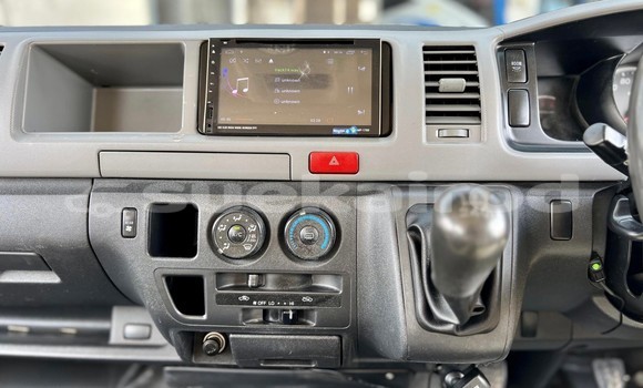 ซื้อ รถมือสอง Toyota Commuter ขาว รถยนต์ ใน %{เมือง} ใน กรุงเทพมหานคร ซื้อ รถมือสอง Toyota Commuter ขาว รถยนต์ ใน %{เมือง} ใน กรุงเทพมหานคร