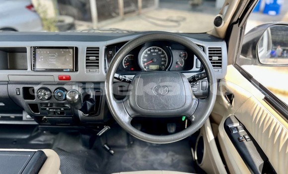 ซื้อ รถมือสอง Toyota Commuter ขาว รถยนต์ ใน %{เมือง} ใน กรุงเทพมหานคร ซื้อ รถมือสอง Toyota Commuter ขาว รถยนต์ ใน %{เมือง} ใน กรุงเทพมหานคร