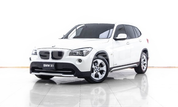 ซื้อ รถมือสอง BMW X1 ขาว รถยนต์ ใน %{เมือง} ใน กรุงเทพมหานคร