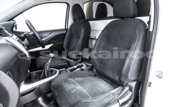 Buy Used Nissan Navara (Frontier) White Car in Bangkok in Bangkok Buy Used Nissan Navara (Frontier) White Car in Bangkok in Bangkok