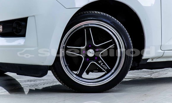 Buy Used Isuzu D-max Cab4 White Car in Bangkok in Bangkok Buy Used Isuzu D-max Cab4 White Car in Bangkok in Bangkok