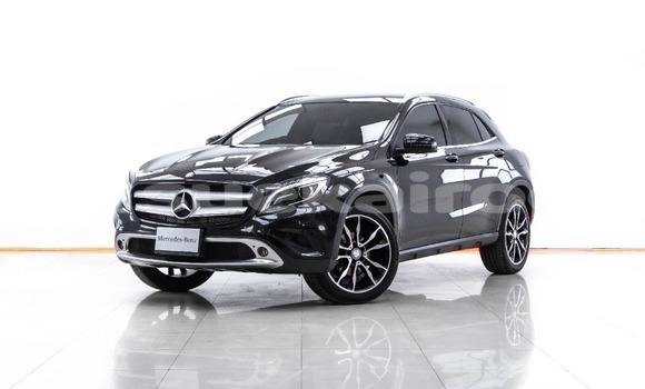 Buy Used Mercedes-Benz GLA-klasse Black Car in Bangkok in Bangkok