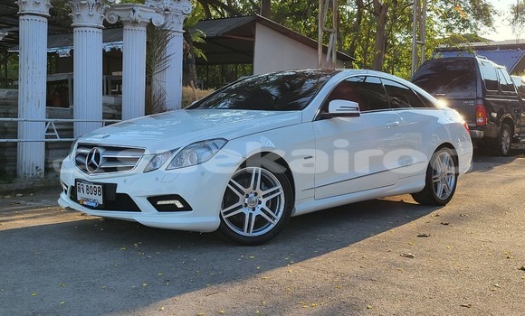 ซื้อ รถมือสอง Mercedes-Benz E200 ขาว รถยนต์ ใน %{เมือง} ใน กรุงเทพมหานคร ซื้อ รถมือสอง Mercedes-Benz E200 ขาว รถยนต์ ใน %{เมือง} ใน กรุงเทพมหานคร