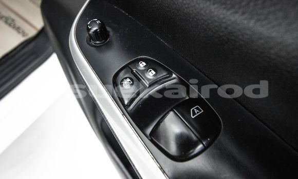 Buy Used Nissan Navara White Car in Bangkok in Bangkok Buy Used Nissan Navara White Car in Bangkok in Bangkok