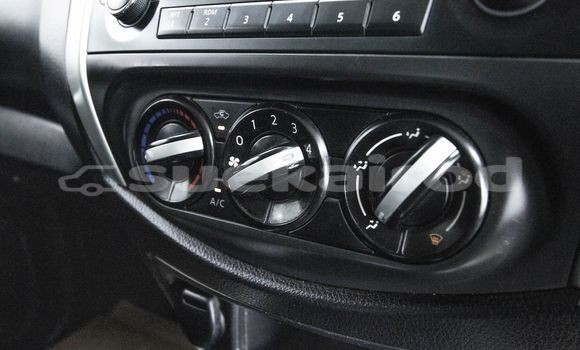 Buy Used Nissan Navara White Car in Bangkok in Bangkok Buy Used Nissan Navara White Car in Bangkok in Bangkok