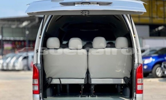 ซื้อ รถมือสอง Toyota Commuter เงิน รถยนต์ ใน %{เมือง} ใน กรุงเทพมหานคร ซื้อ รถมือสอง Toyota Commuter เงิน รถยนต์ ใน %{เมือง} ใน กรุงเทพมหานคร