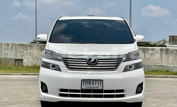 Buy Used Toyota Vellfire White Car in Bangkok in Bangkok Buy Used Toyota Vellfire White Car in Bangkok in Bangkok