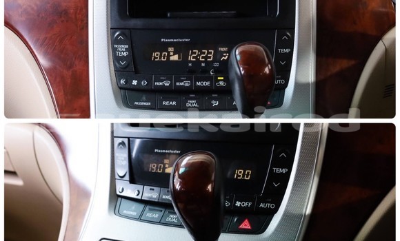 Buy Used Toyota Vellfire White Car in Bangkok in Bangkok Buy Used Toyota Vellfire White Car in Bangkok in Bangkok