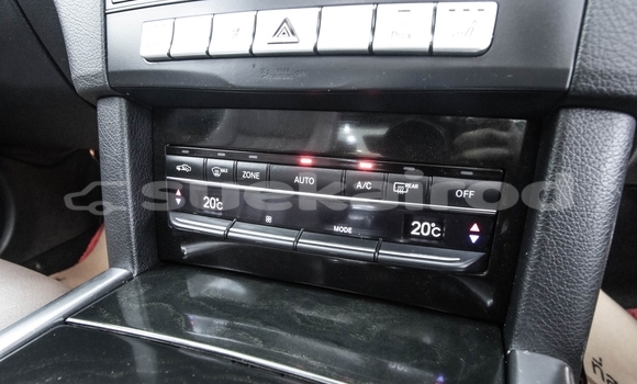 Buy Used Mercedes-Benz E-Classe White Car in Bangkok in Bangkok Buy Used Mercedes-Benz E-Classe White Car in Bangkok in Bangkok