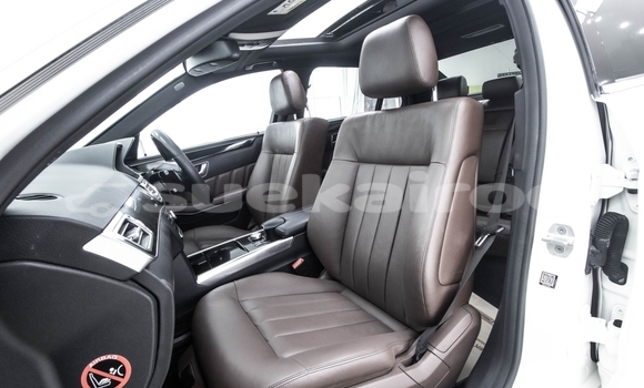 Buy Used Mercedes-Benz E-Classe White Car in Bangkok in Bangkok Buy Used Mercedes-Benz E-Classe White Car in Bangkok in Bangkok