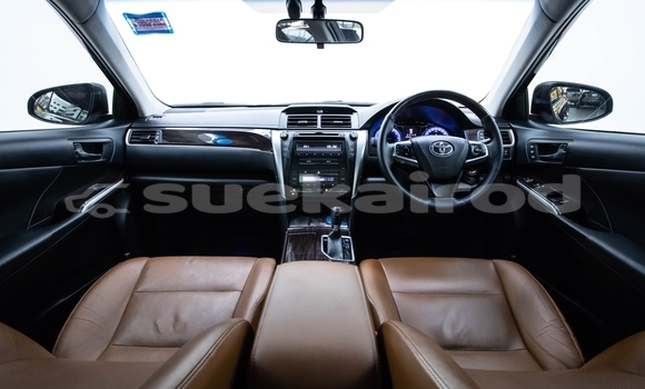 ซื้อ รถมือสอง Toyota Camry สีดำ รถยนต์ ใน %{เมือง} ใน นนทบุรี ซื้อ รถมือสอง Toyota Camry สีดำ รถยนต์ ใน %{เมือง} ใน นนทบุรี