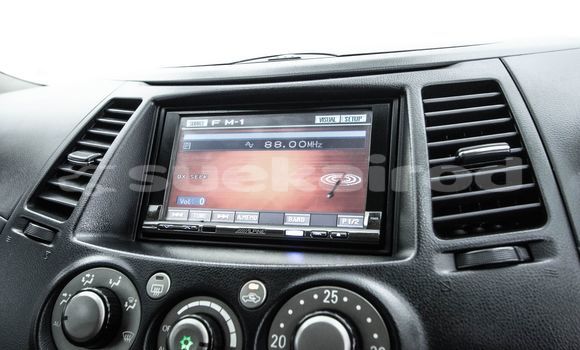 Buy Used Mitsubishi Space Wagon White Car in Bangkok in Bangkok Buy Used Mitsubishi Space Wagon White Car in Bangkok in Bangkok