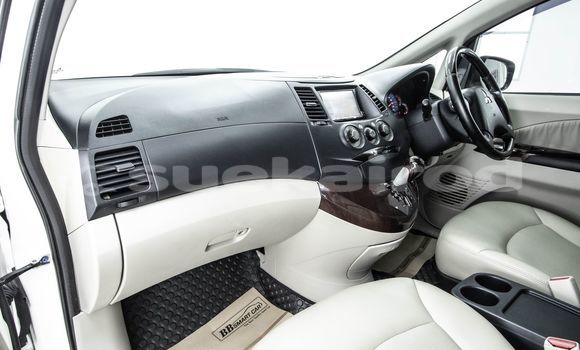 Buy Used Mitsubishi Space Wagon White Car in Bangkok in Bangkok Buy Used Mitsubishi Space Wagon White Car in Bangkok in Bangkok