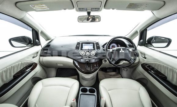 Buy Used Mitsubishi Space Wagon White Car in Bangkok in Bangkok Buy Used Mitsubishi Space Wagon White Car in Bangkok in Bangkok