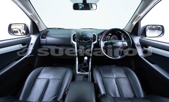 Buy Used Isuzu D-Max Black Car in Nonthaburi in Nonthaburi Buy Used Isuzu D-Max Black Car in Nonthaburi in Nonthaburi