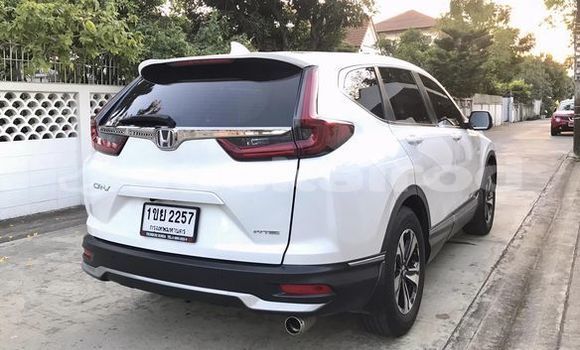 ซื้อ รถมือสอง Honda CR-V ขาว รถยนต์ ใน %{เมือง} ใน กรุงเทพมหานคร ซื้อ รถมือสอง Honda CR-V ขาว รถยนต์ ใน %{เมือง} ใน กรุงเทพมหานคร