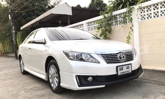 ซื้อ รถมือสอง Toyota Camry ขาว รถยนต์ ใน %{เมือง} ใน กรุงเทพมหานคร ซื้อ รถมือสอง Toyota Camry ขาว รถยนต์ ใน %{เมือง} ใน กรุงเทพมหานคร