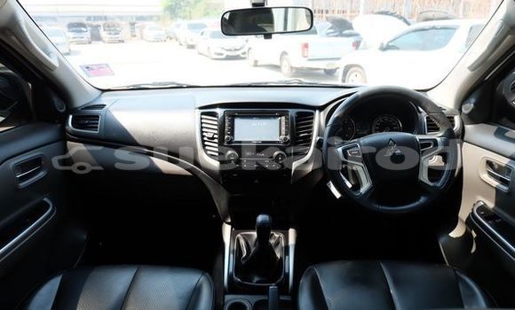 Buy Used Mitsubishi Triton White Car in Udon Thani in Udon Thani Buy Used Mitsubishi Triton White Car in Udon Thani in Udon Thani
