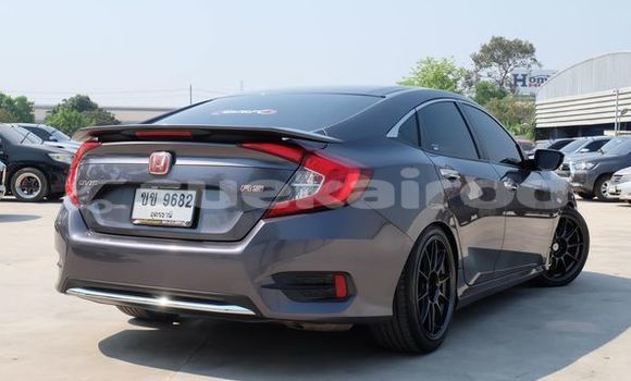 ซื้อ รถมือสอง Honda Civic สีดำ รถยนต์ ใน %{เมือง} ใน อุดรธานี ซื้อ รถมือสอง Honda Civic สีดำ รถยนต์ ใน %{เมือง} ใน อุดรธานี