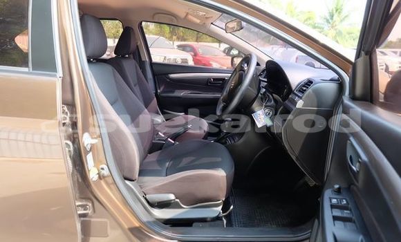 ซื้อ รถมือสอง Suzuki Ciaz สีน้ำตาล รถยนต์ ใน %{เมือง} ใน อุดรธานี ซื้อ รถมือสอง Suzuki Ciaz สีน้ำตาล รถยนต์ ใน %{เมือง} ใน อุดรธานี