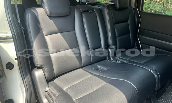 Buy Used Honda Stepwgn White Car in Bangkok in Bangkok Buy Used Honda Stepwgn White Car in Bangkok in Bangkok