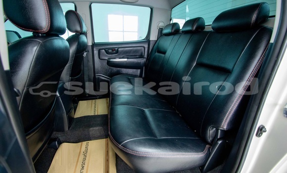 Buy Used Toyota Hiluxe VIGO Other Car in Bangkok in Bangkok Buy Used Toyota Hiluxe VIGO Other Car in Bangkok in Bangkok