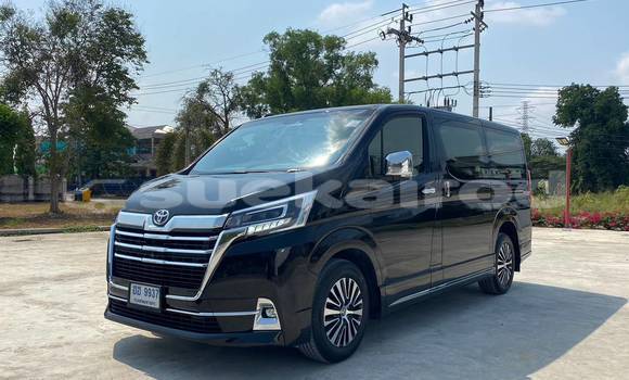 Buy Used Toyota Matrix Black Car in Bangkok in Bangkok