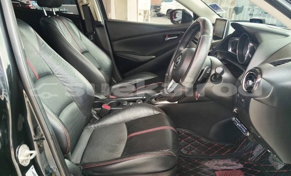 ซื้อ รถมือสอง Mazda 2 สีดำ รถยนต์ ใน %{เมือง} ใน กรุงเทพมหานคร ซื้อ รถมือสอง Mazda 2 สีดำ รถยนต์ ใน %{เมือง} ใน กรุงเทพมหานคร