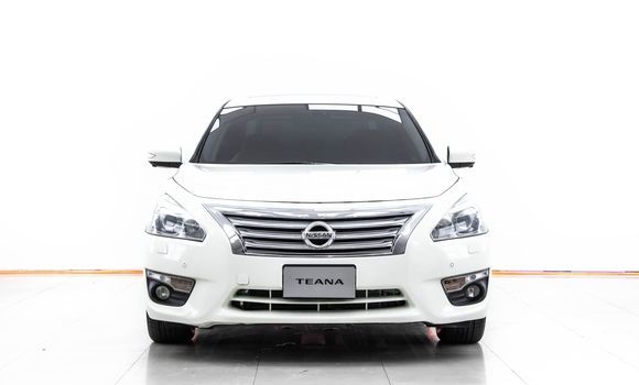 Buy Used Nissan Teana White Car in Bangkok in Bangkok Buy Used Nissan Teana White Car in Bangkok in Bangkok