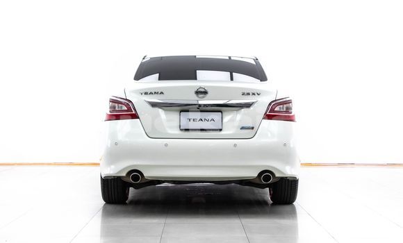 Buy Used Nissan Teana White Car in Bangkok in Bangkok Buy Used Nissan Teana White Car in Bangkok in Bangkok