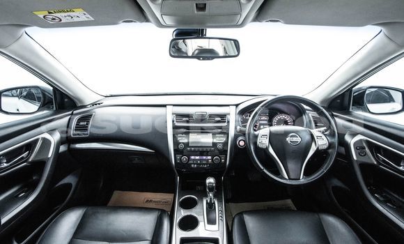 Buy Used Nissan Teana White Car in Bangkok in Bangkok Buy Used Nissan Teana White Car in Bangkok in Bangkok