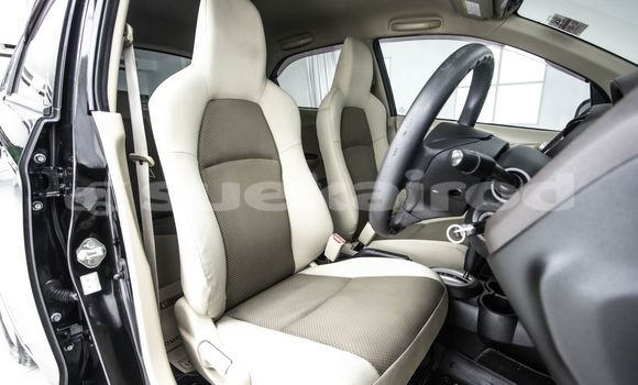 ซื้อ รถมือสอง Honda Brio สีดำ รถยนต์ ใน %{เมือง} ใน กรุงเทพมหานคร ซื้อ รถมือสอง Honda Brio สีดำ รถยนต์ ใน %{เมือง} ใน กรุงเทพมหานคร