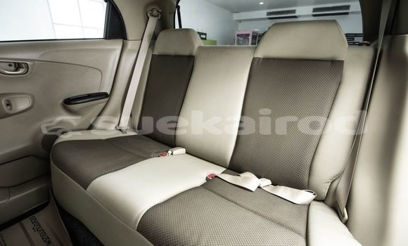 ซื้อ รถมือสอง Honda Brio สีดำ รถยนต์ ใน %{เมือง} ใน กรุงเทพมหานคร ซื้อ รถมือสอง Honda Brio สีดำ รถยนต์ ใน %{เมือง} ใน กรุงเทพมหานคร