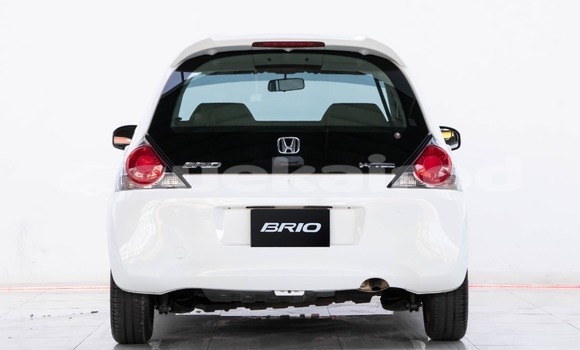 ซื้อ รถมือสอง Honda Brio ขาว รถยนต์ ใน %{เมือง} ใน กรุงเทพมหานคร ซื้อ รถมือสอง Honda Brio ขาว รถยนต์ ใน %{เมือง} ใน กรุงเทพมหานคร