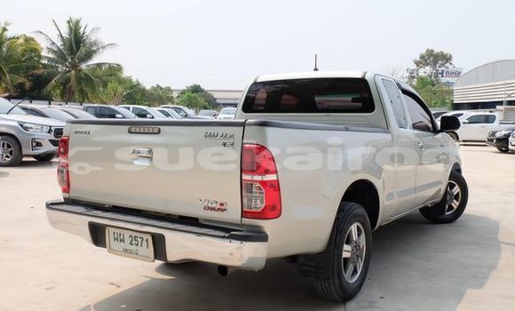Buy Used Toyota Hiluxe VIGO Silver Car in Udon Thani in Udon Thani Buy Used Toyota Hiluxe VIGO Silver Car in Udon Thani in Udon Thani