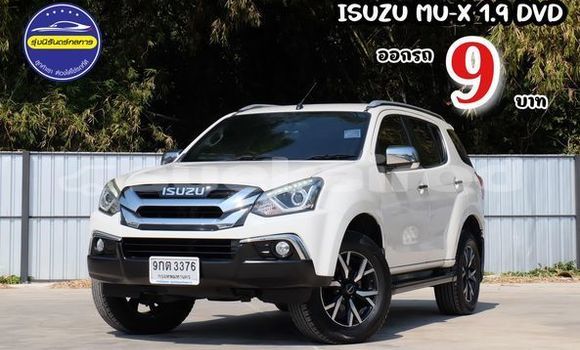 Buy Used Isuzu MU-X White Car in Udon Thani in Udon Thani