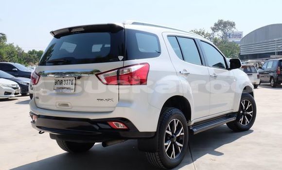 ซื้อ รถมือสอง Isuzu MU-X ขาว รถยนต์ ใน %{เมือง} ใน อุดรธานี ซื้อ รถมือสอง Isuzu MU-X ขาว รถยนต์ ใน %{เมือง} ใน อุดรธานี