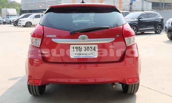 ซื้อ รถมือสอง Toyota Yaris สีแดง รถยนต์ ใน %{เมือง} ใน อุดรธานี ซื้อ รถมือสอง Toyota Yaris สีแดง รถยนต์ ใน %{เมือง} ใน อุดรธานี