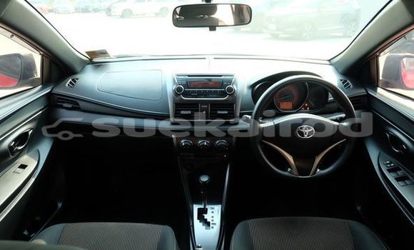 ซื้อ รถมือสอง Toyota Yaris สีแดง รถยนต์ ใน %{เมือง} ใน อุดรธานี ซื้อ รถมือสอง Toyota Yaris สีแดง รถยนต์ ใน %{เมือง} ใน อุดรธานี