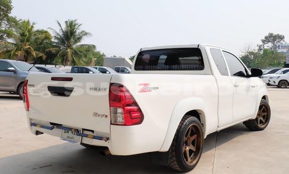 ซื้อ รถมือสอง Toyota Hiluxe Revo ขาว รถยนต์ ใน %{เมือง} ใน อุดรธานี ซื้อ รถมือสอง Toyota Hiluxe Revo ขาว รถยนต์ ใน %{เมือง} ใน อุดรธานี