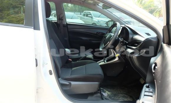 Buy Used Toyota Yaris White Car in Udon Thani in Udon Thani Buy Used Toyota Yaris White Car in Udon Thani in Udon Thani