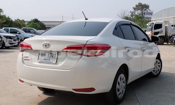 Buy Used Toyota Yaris White Car in Udon Thani in Udon Thani Buy Used Toyota Yaris White Car in Udon Thani in Udon Thani