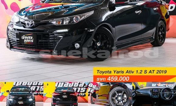 ซื้อ รถมือสอง Toyota Yaris สีดำ รถยนต์ ใน %{เมือง} ใน ชลบุรี ซื้อ รถมือสอง Toyota Yaris สีดำ รถยนต์ ใน %{เมือง} ใน ชลบุรี