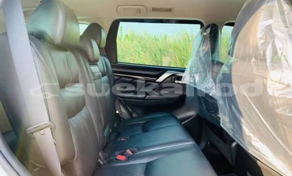 Buy Used Mitsubishi Pajero Sport White Car in Bangkok in Bangkok Buy Used Mitsubishi Pajero Sport White Car in Bangkok in Bangkok