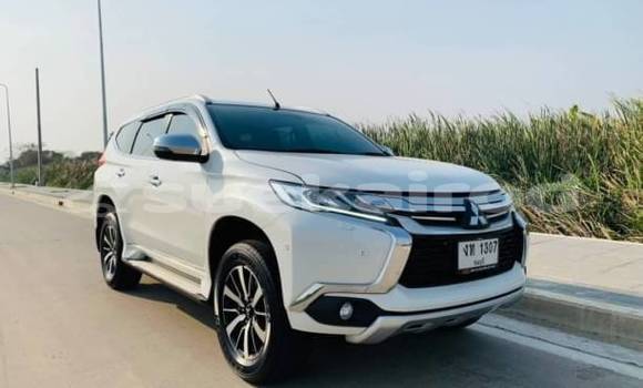 Buy Used Mitsubishi Pajero Sport White Car in Bangkok in Bangkok Buy Used Mitsubishi Pajero Sport White Car in Bangkok in Bangkok
