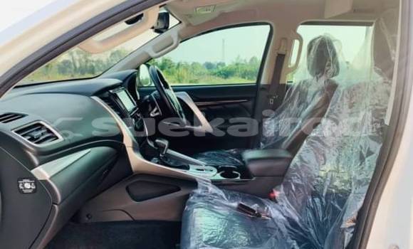 Buy Used Mitsubishi Pajero Sport White Car in Bangkok in Bangkok Buy Used Mitsubishi Pajero Sport White Car in Bangkok in Bangkok