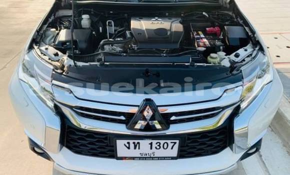 Buy Used Mitsubishi Pajero Sport White Car in Bangkok in Bangkok Buy Used Mitsubishi Pajero Sport White Car in Bangkok in Bangkok