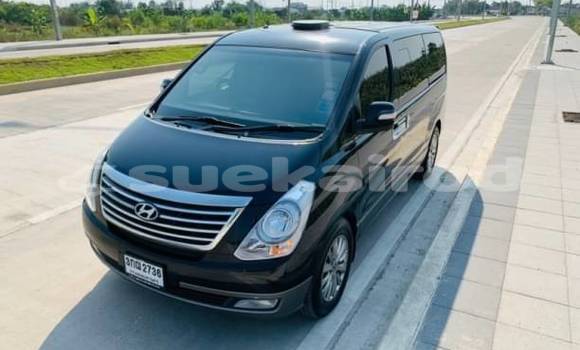 Buy Used Hyundai Grand Starex Black Car in Bangkok in Bangkok