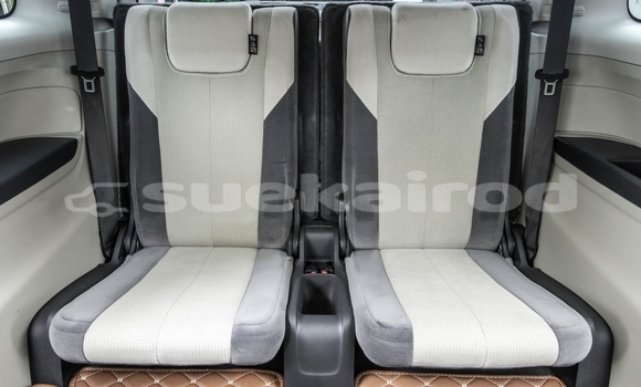 Buy Used Chevrolet TrailBlazer White Car in Bangkok in Bangkok Buy Used Chevrolet TrailBlazer White Car in Bangkok in Bangkok